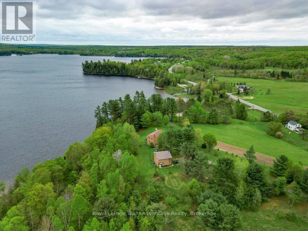 2 Tally Ho-Swords Road, Seguin, Ontario  P2A 2W9 - Photo 4 - X12297167