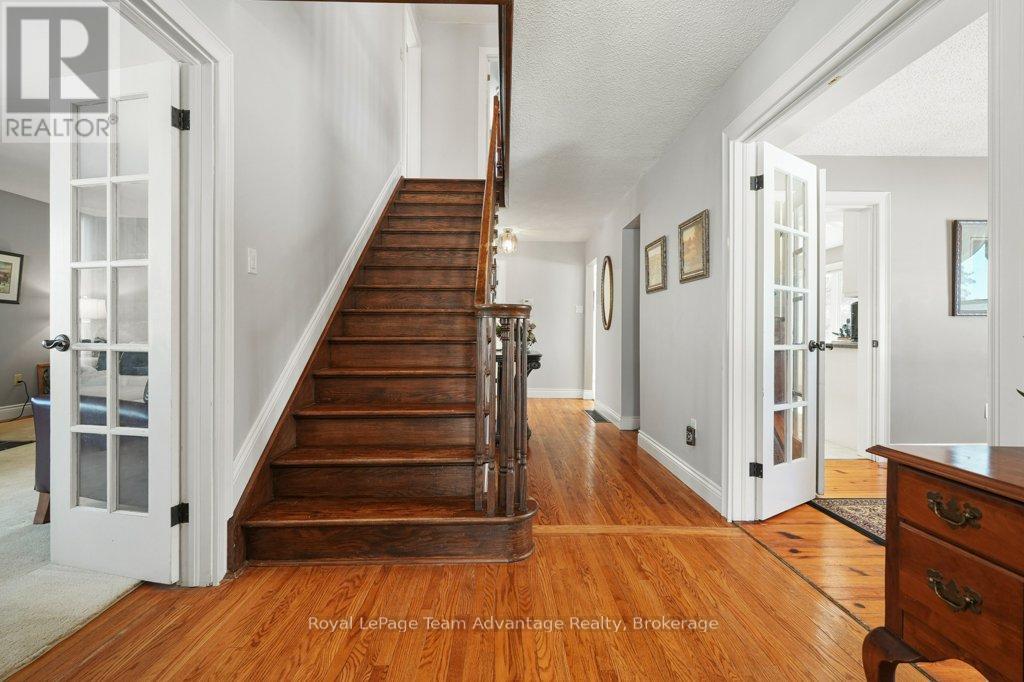 2 Tally Ho-Swords Road, Seguin, Ontario  P2A 2W9 - Photo 5 - X12297167