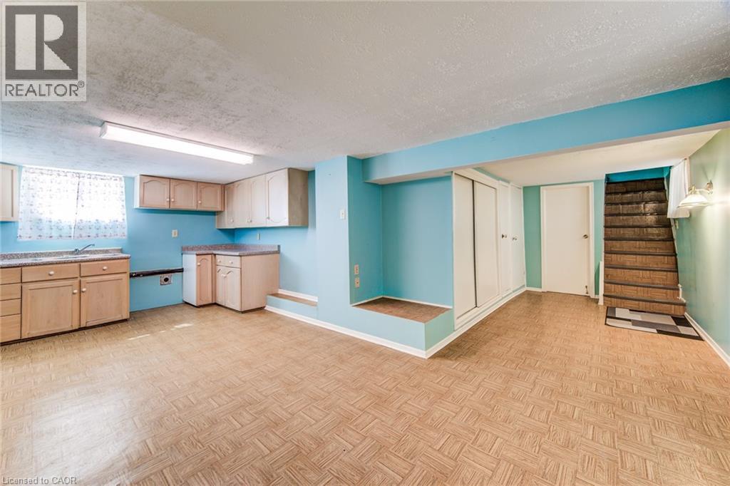 124 Elizabeth Street, Guelph, Ontario  N1E 2X3 - Photo 15 - 40752496