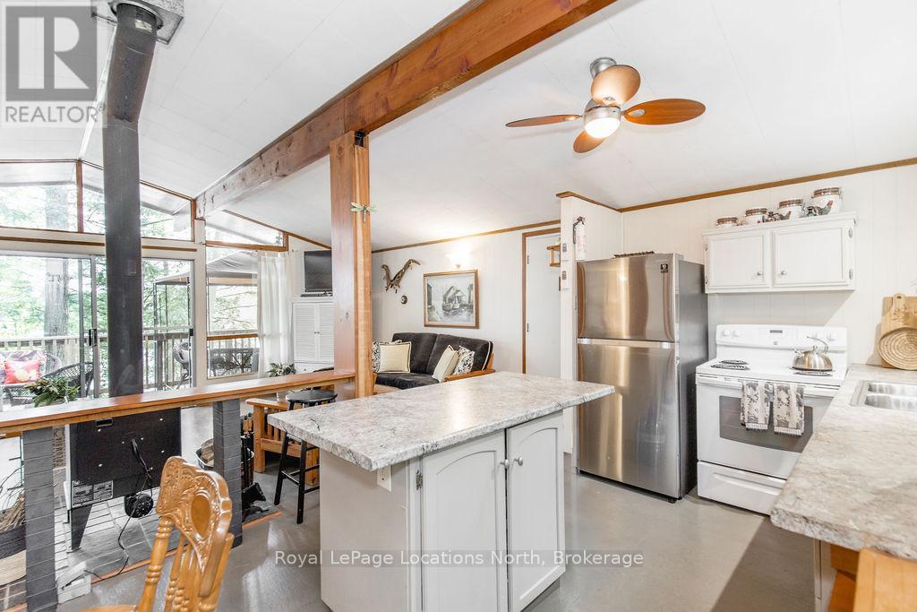 360 Stewart Lake Road, Georgian Bay, Ontario  P0C 1H0 - Photo 11 - X12297321