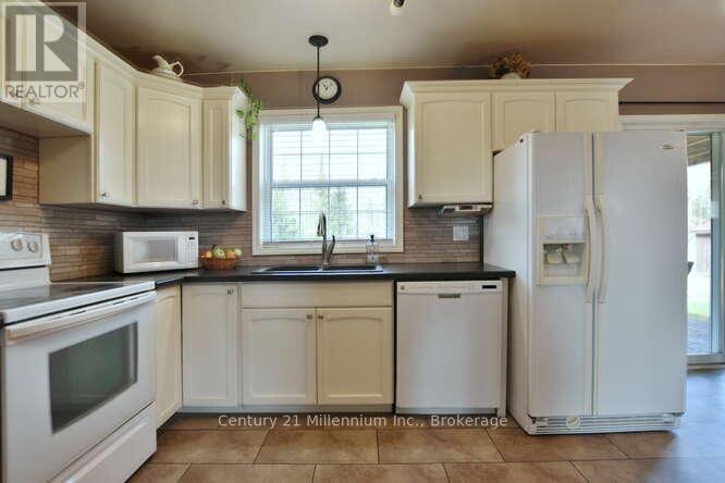 112258 Grey Road 14, Southgate, Ontario  N0C 1B0 - Photo 24 - X12297456
