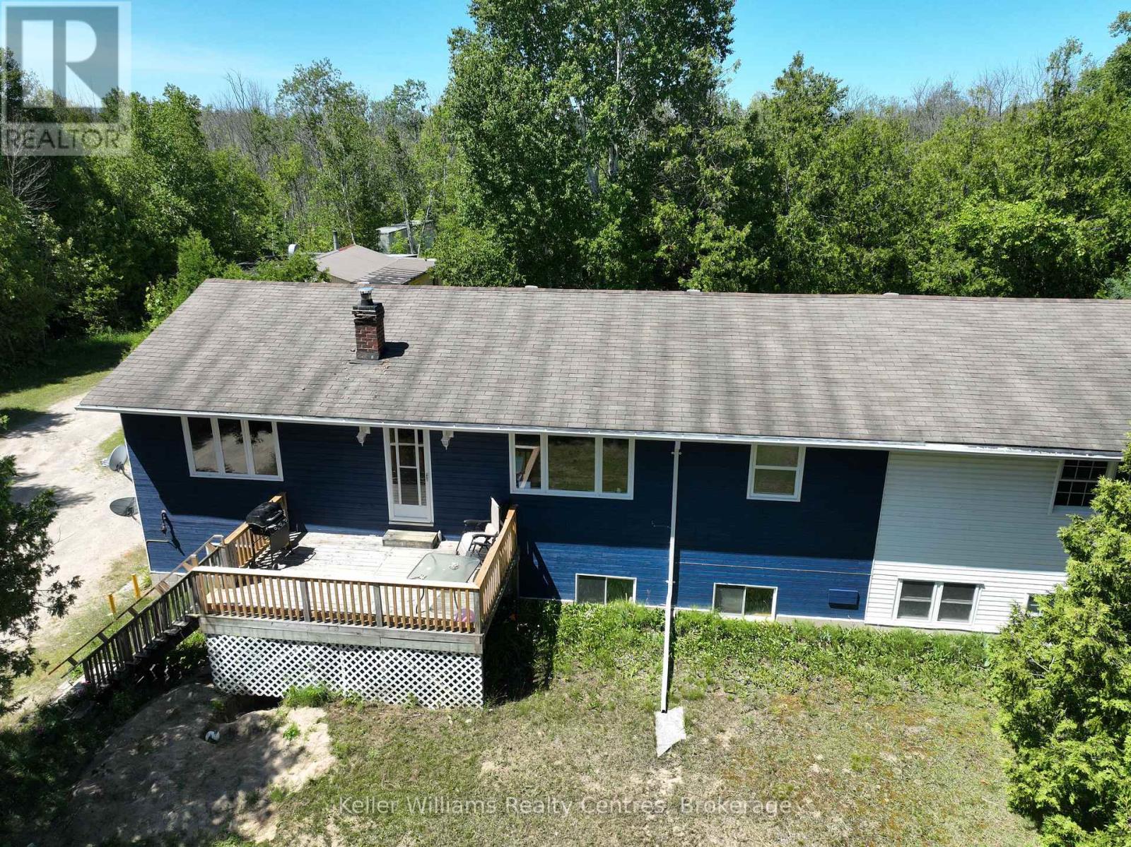 172 Bryant Street, South Bruce Peninsula, Ontario  N0H 2T0 - Photo 1 - X12297800