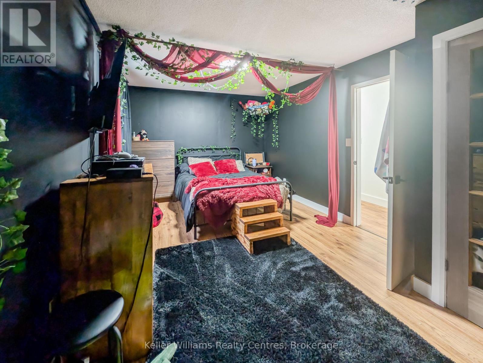172 Bryant Street, South Bruce Peninsula, Ontario  N0H 2T0 - Photo 23 - X12297800