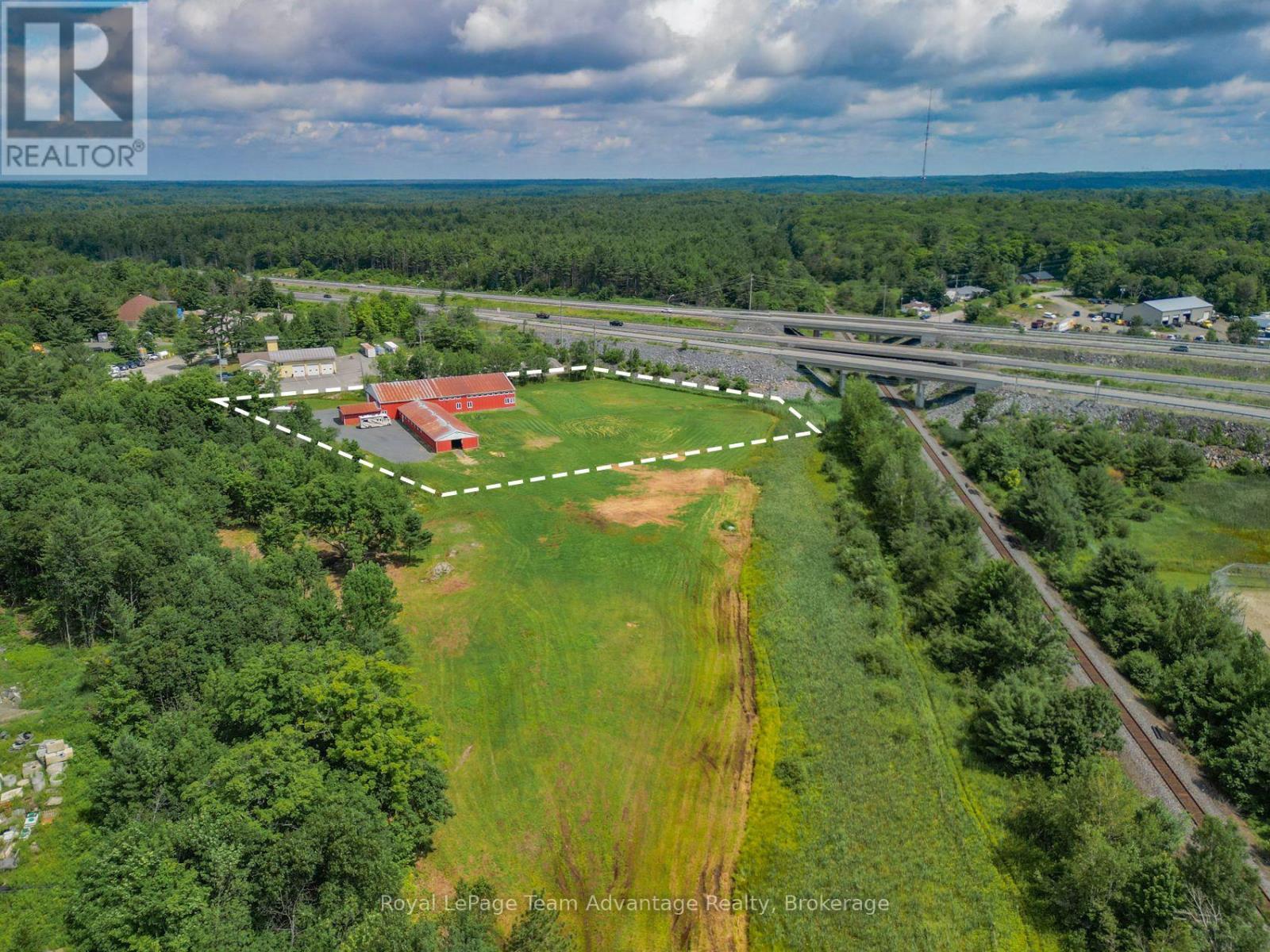 11 Municipal Drive, Mcdougall, Ontario  P2A 2W9 - Photo 2 - X12297901