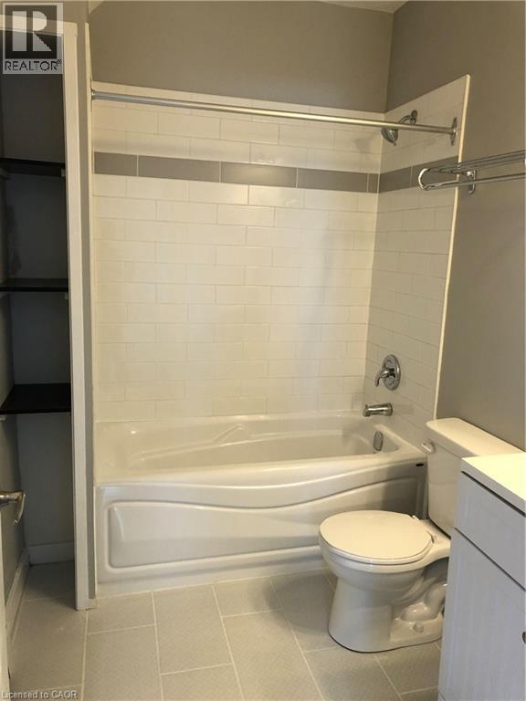 552 7th Avenue, Hanover, Ontario  N4N 2J7 - Photo 4 - 40748580