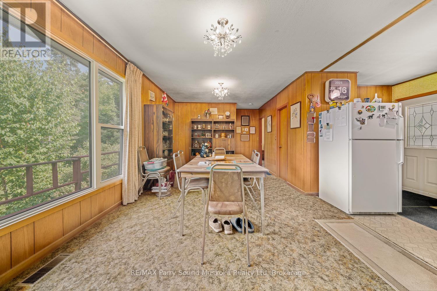 86 Lakeside Crescent, Mckellar, Ontario  P2A 0B4 - Photo 25 - X12298972