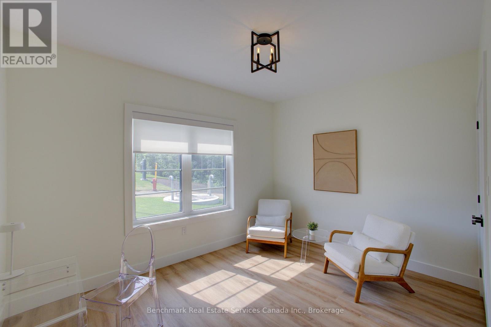 26 - 1182 Queen Street, Kincardine, Ontario  N2Z 1G4 - Photo 8 - X12299467