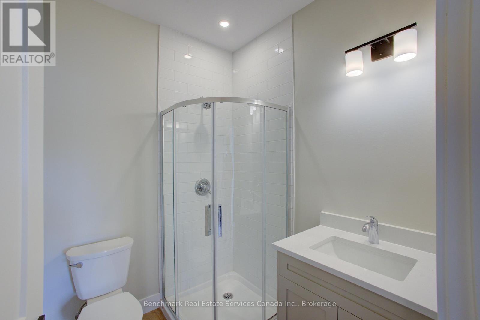 32 - 1182 Queen Street, Kincardine, Ontario  N2Z 1G4 - Photo 11 - X12299473