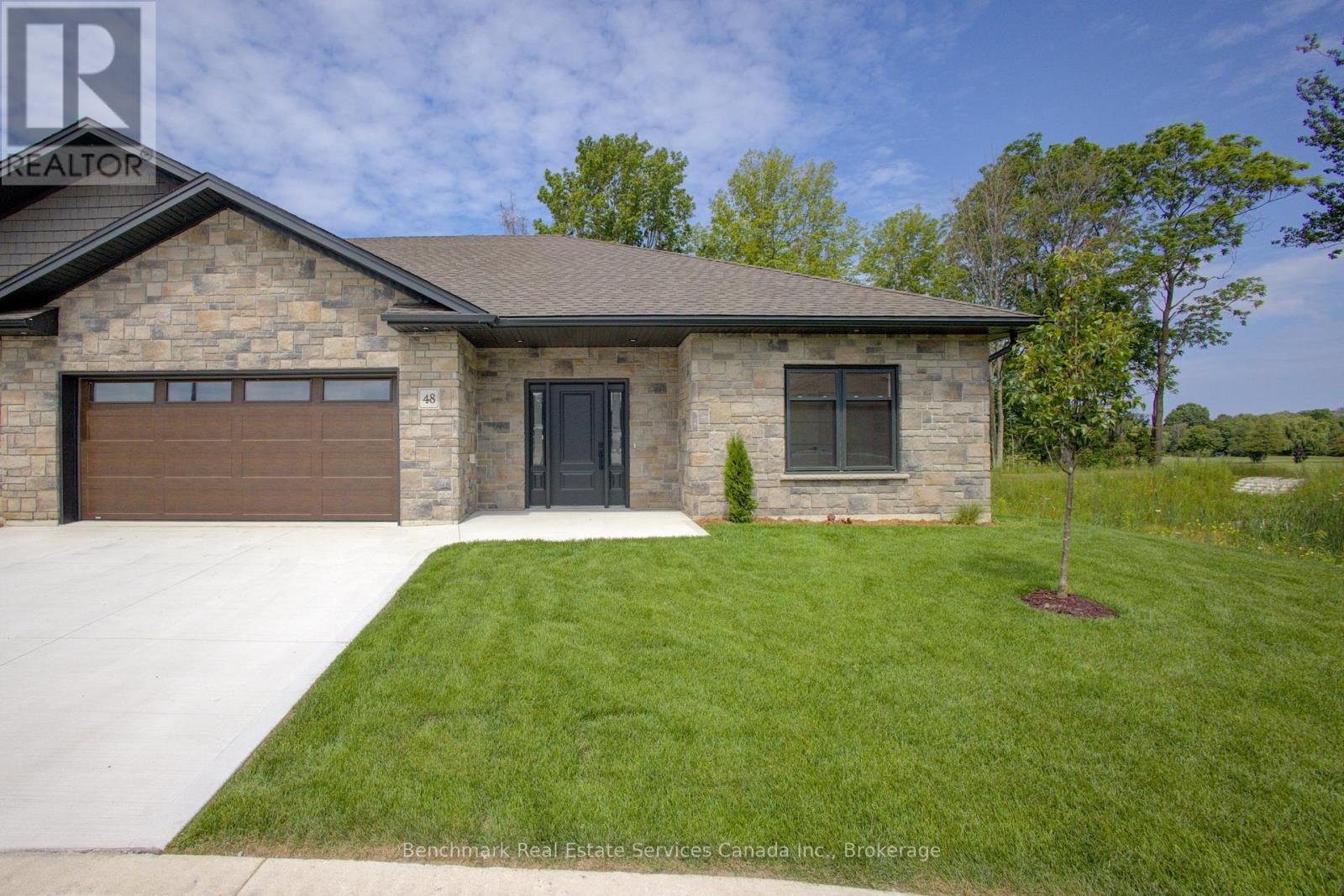 56 - 1182 Queen Street, Kincardine, Ontario  N2Z 1G4 - Photo 1 - X12299477