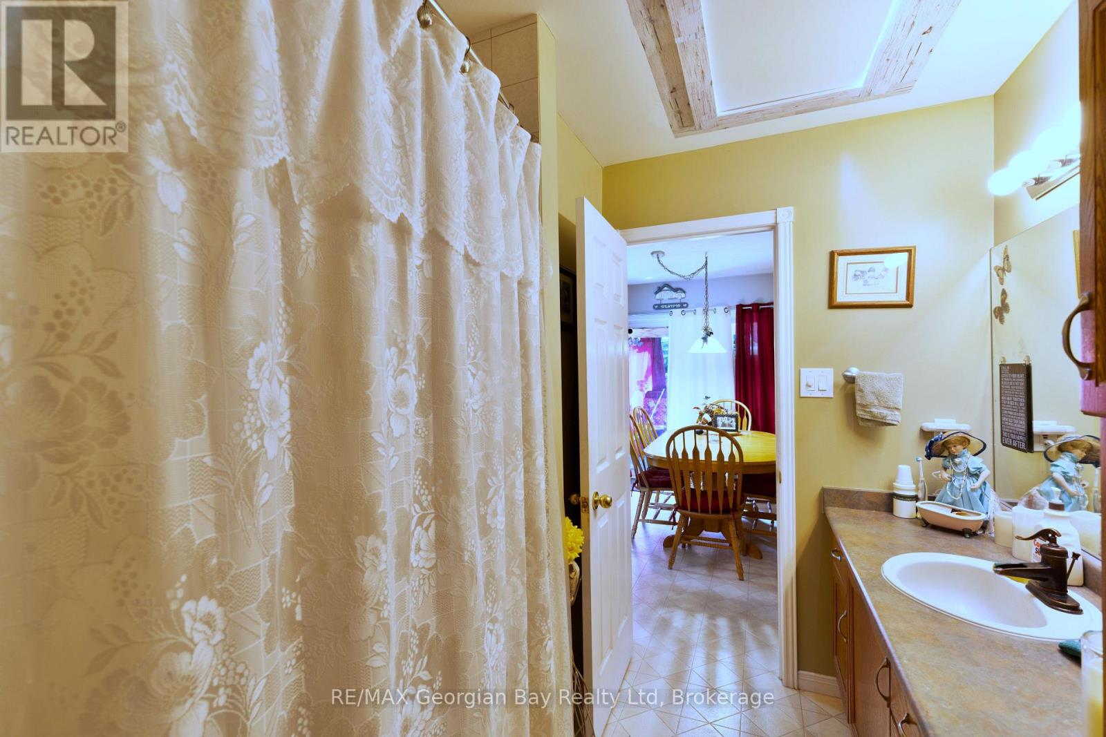 33 Anderson Crescent, Tay, Ontario  L0K 2A0 - Photo 17 - S12299786