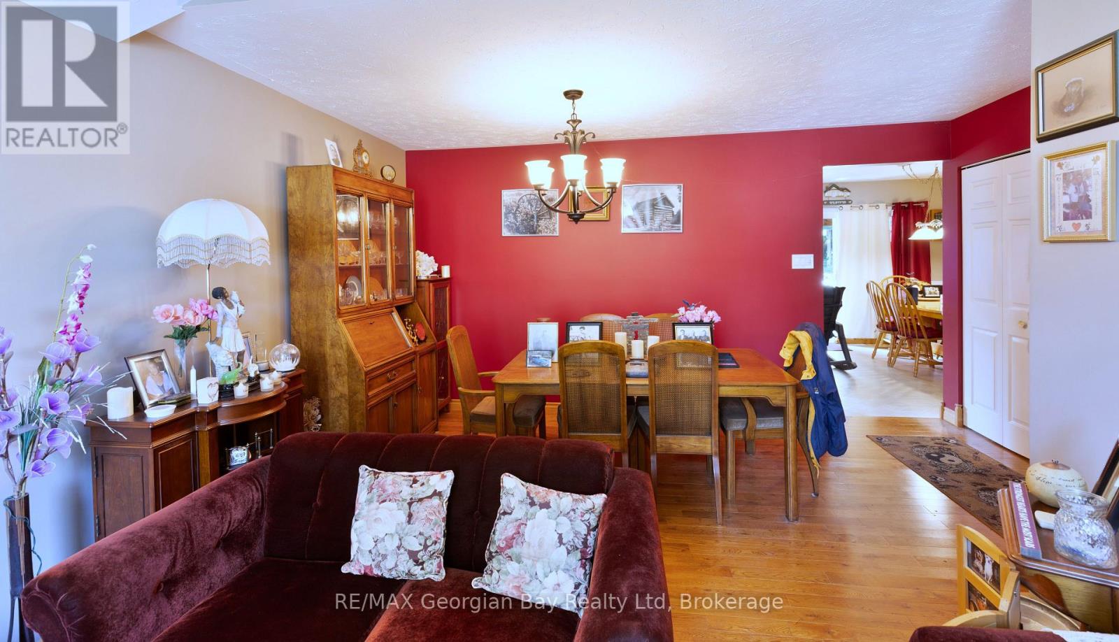 33 Anderson Crescent, Tay, Ontario  L0K 2A0 - Photo 6 - S12299786