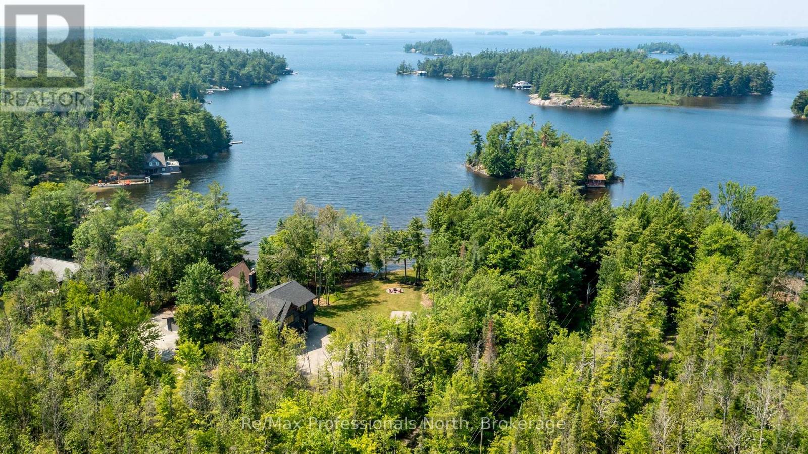 1054 Brydons Bay Road, Gravenhurst, Ontario  P1P 1R1 - Photo 49 - X12299721