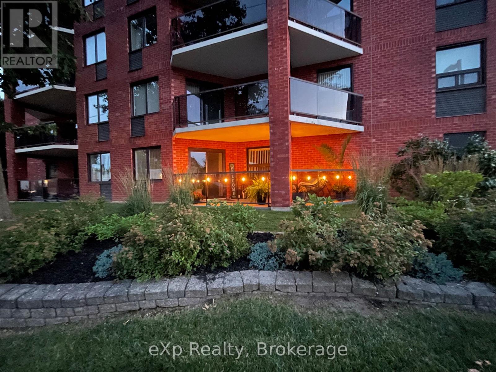 105 - 536 11th Avenue E, Hanover, Ontario  N4N 2S4 - Photo 30 - X12299729