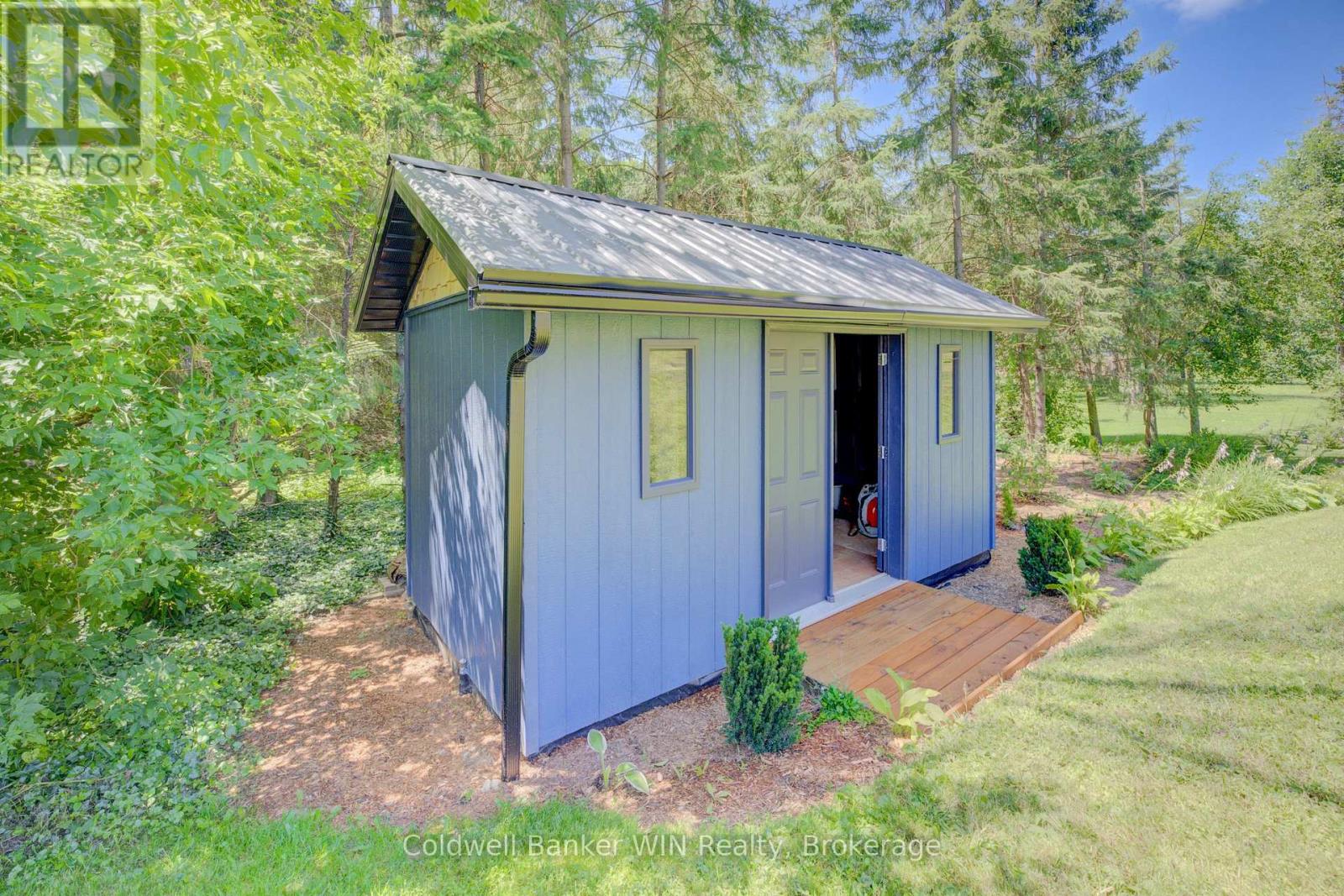 284 Forest Glen Drive, Wellington North, Ontario  N0G 2L2 - Photo 41 - X12299777