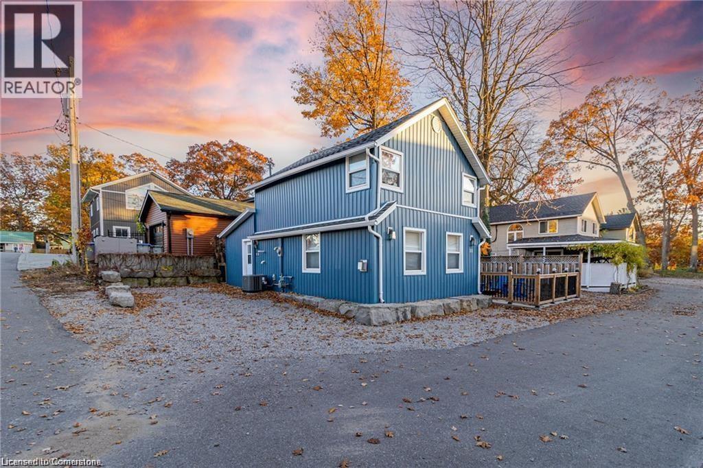11 Dietrich Crescent, Grand Bend, Ontario  N0M 1T0 - Photo 1 - 40753579