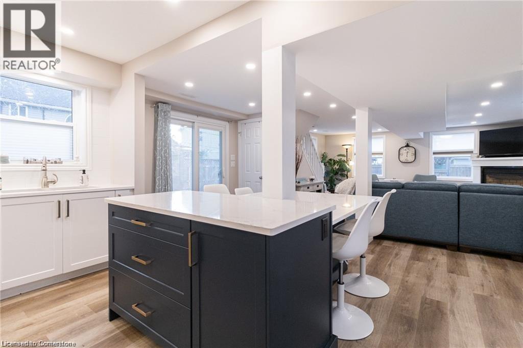 11 Dietrich Crescent, Grand Bend, Ontario  N0M 1T0 - Photo 13 - 40753579