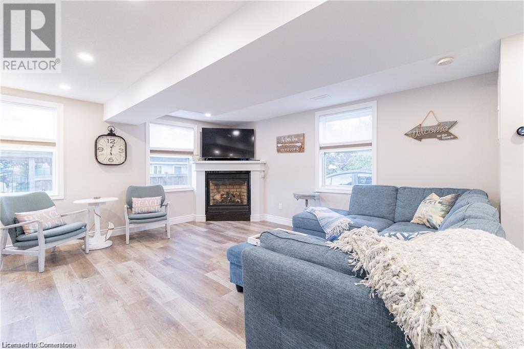 11 Dietrich Crescent, Grand Bend, Ontario  N0M 1T0 - Photo 14 - 40753579