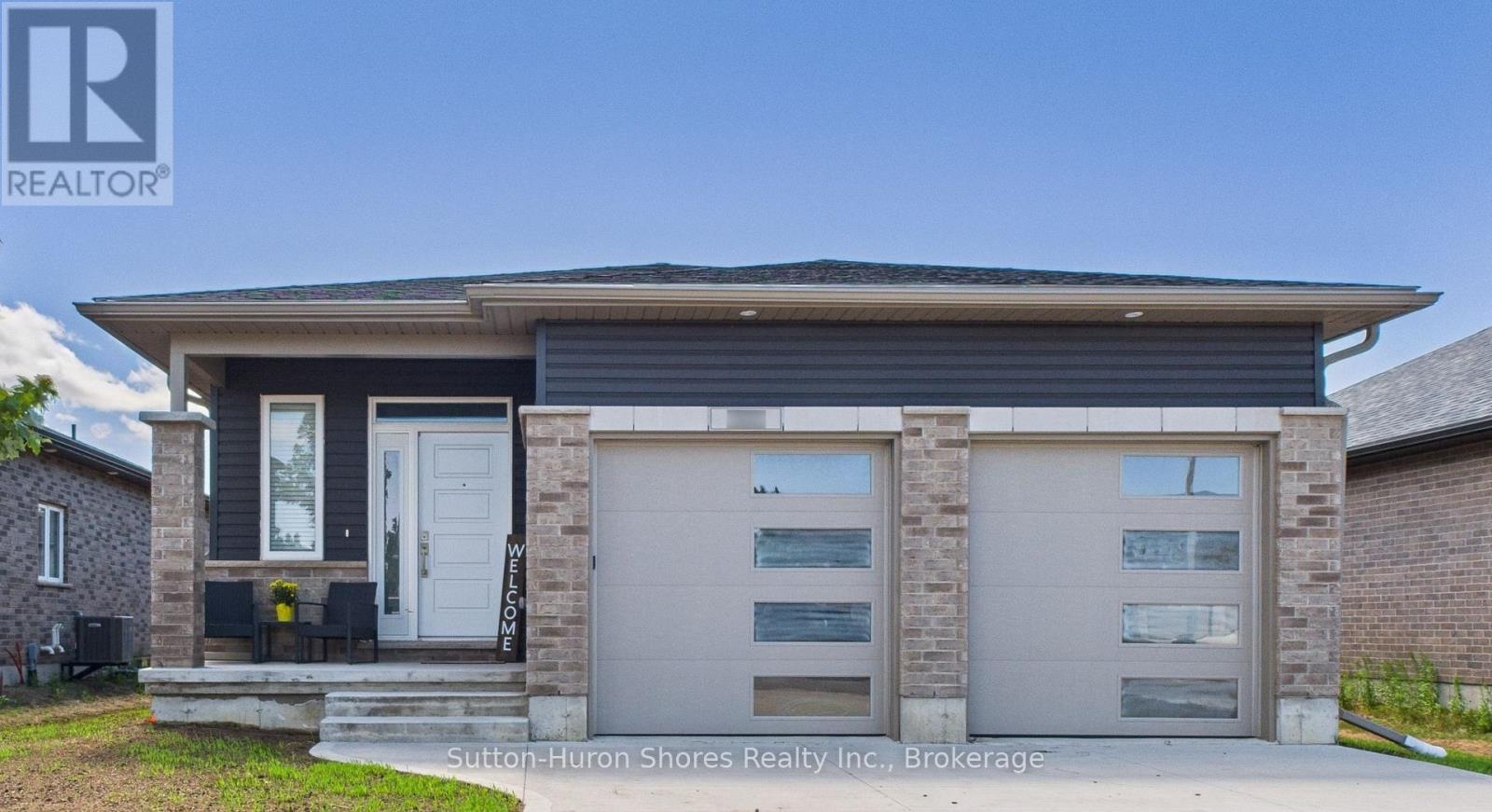 360 Mary Rose Avenue, Saugeen Shores, Ontario  N0H 2C3 - Photo 1 - X12299913