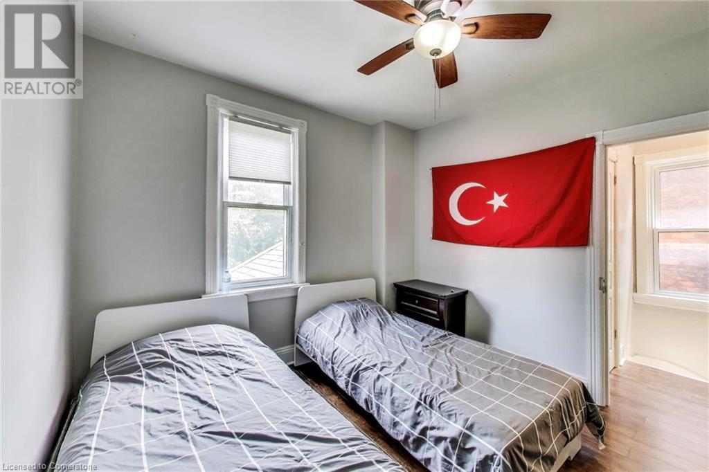 8 Madison Avenue, Hamilton, Ontario  L8L 5Y3 - Photo 11 - 40753710