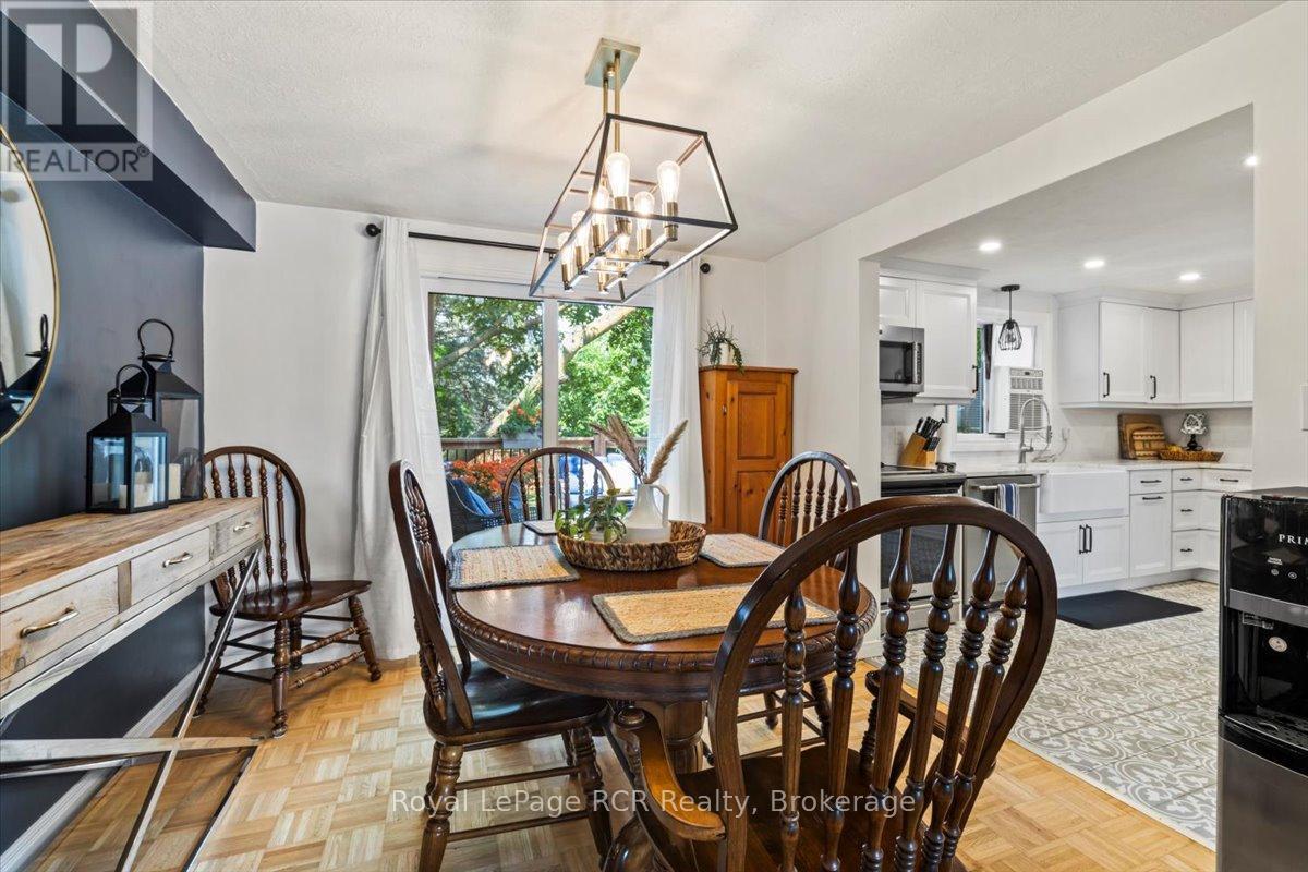 640 13th Street, Hanover, Ontario  N4N 1Y8 - Photo 10 - X12301096