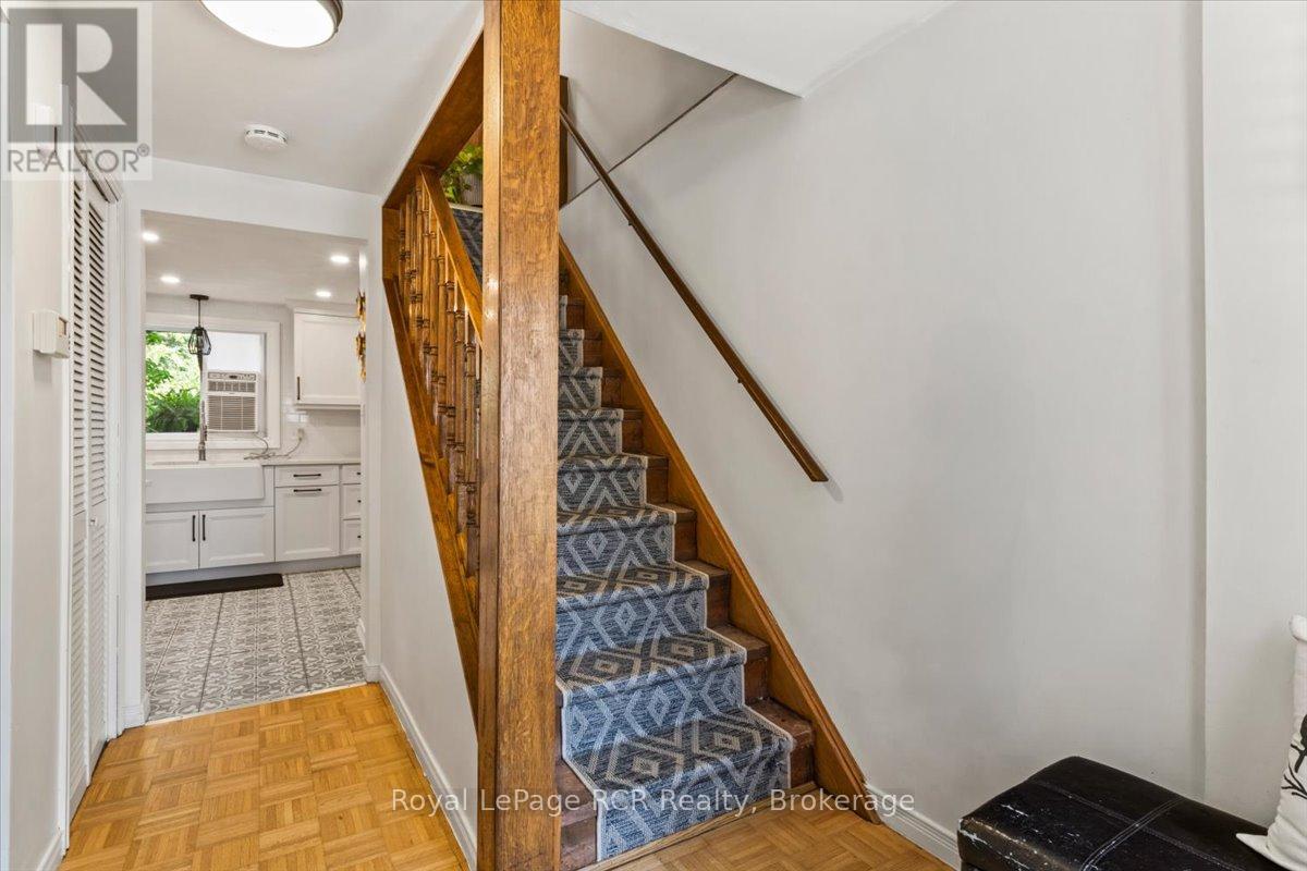 640 13th Street, Hanover, Ontario  N4N 1Y8 - Photo 4 - X12301096