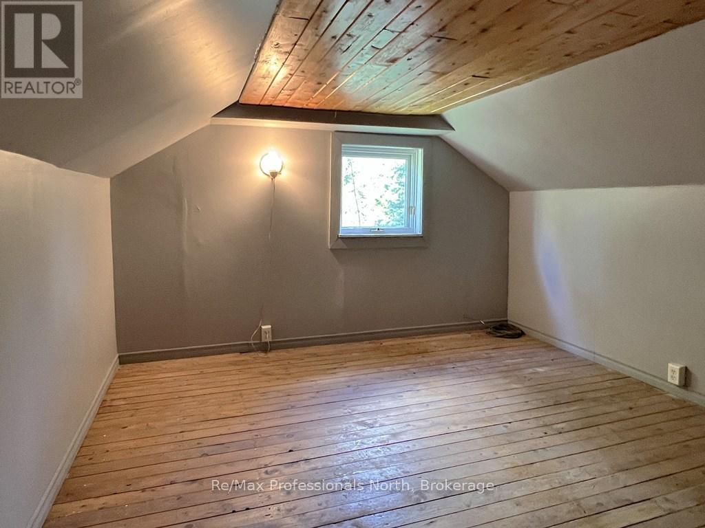 6189 Loop Road, Highlands East, Ontario  K0L 2A0 - Photo 10 - X12301369