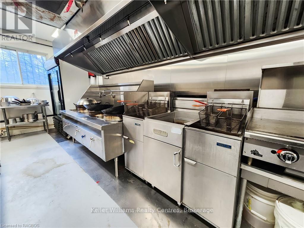 9 Mill Street, Kincardine, Ontario  N0G 2T0 - Photo 21 - X12301675