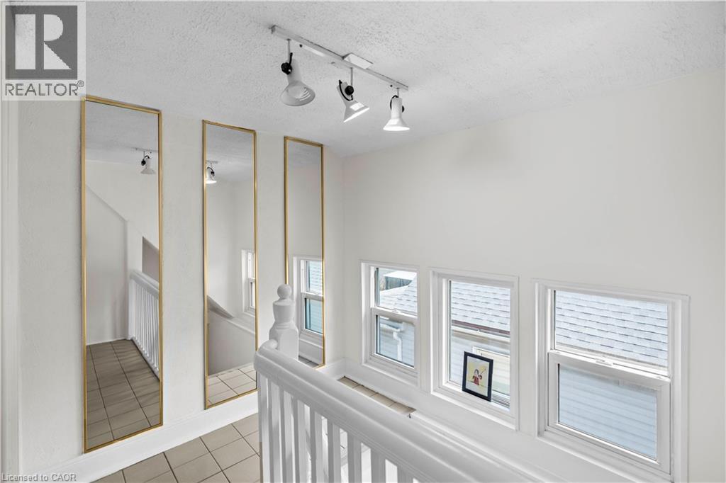 35 Gertrude Street, Hamilton, Ontario  L8L 4B7 - Photo 18 - 40753712