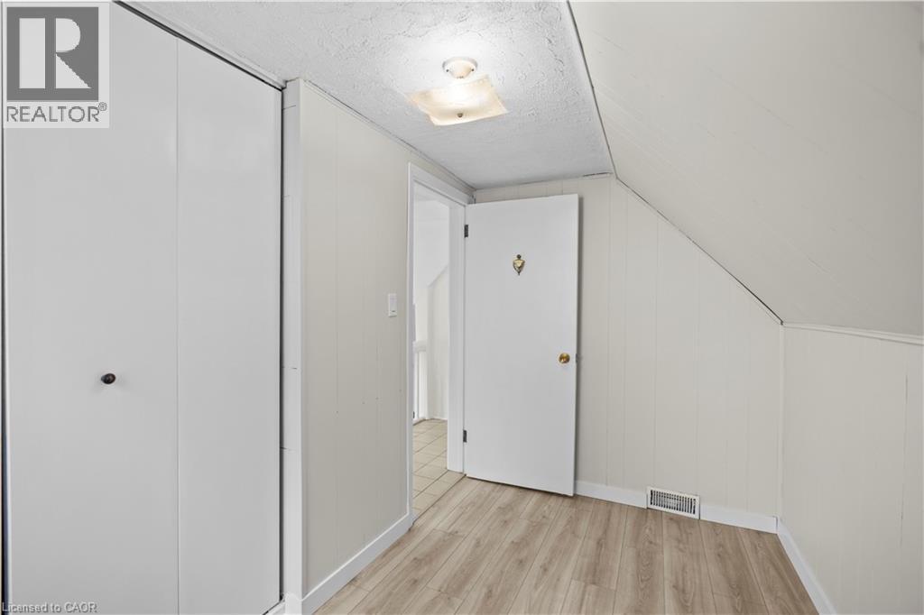 35 Gertrude Street, Hamilton, Ontario  L8L 4B7 - Photo 22 - 40753712