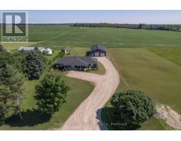 422 HAYES LAKE AVENUE, Huron-Kinloss, Ontario