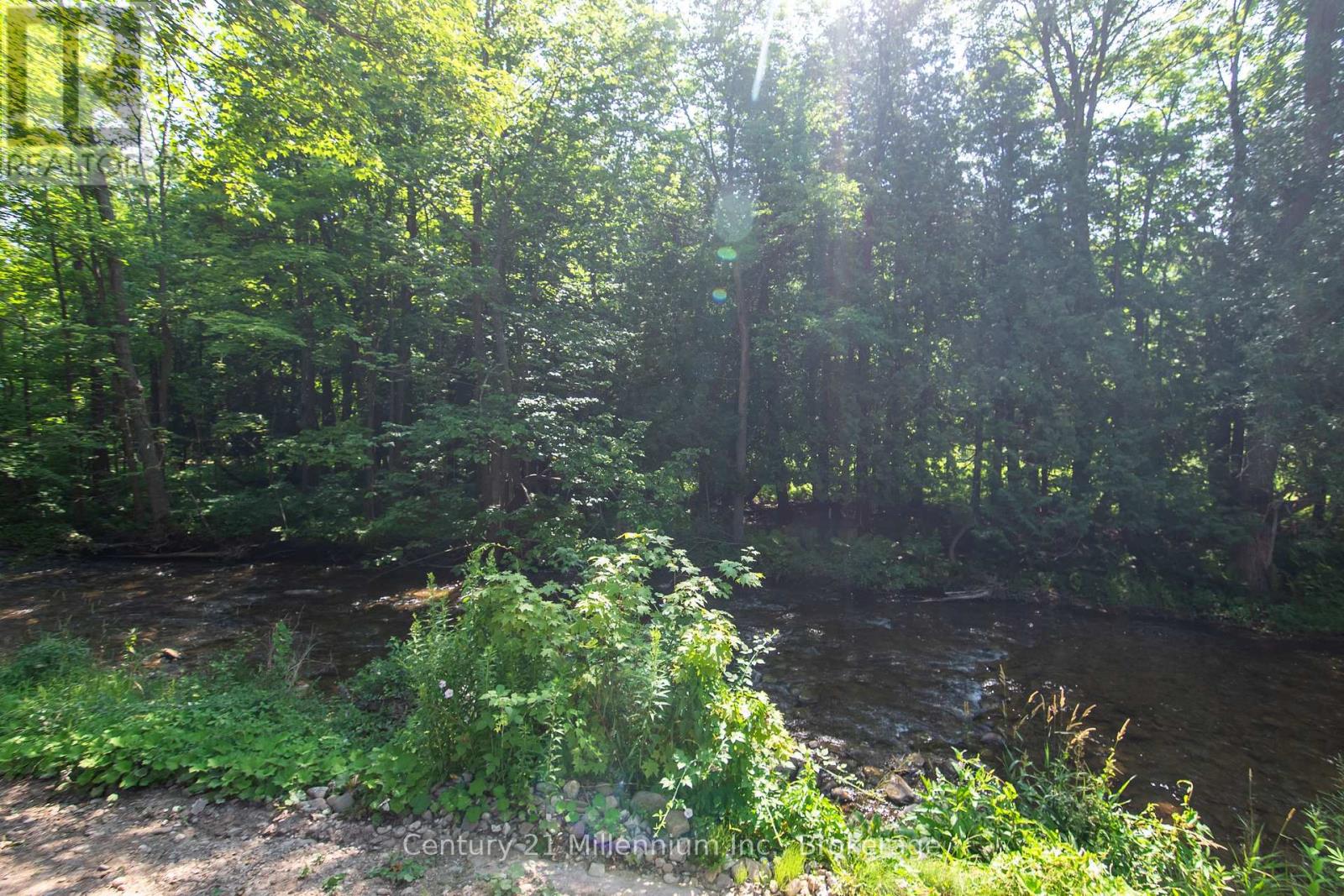 8355 County 9 Road, Clearview, Ontario  L0M 1G0 - Photo 18 - S12302521