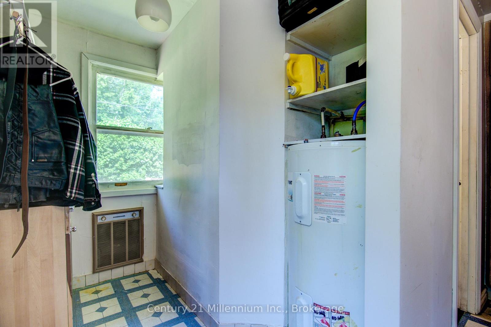 8355 County 9 Road, Clearview, Ontario  L0M 1G0 - Photo 31 - S12302521