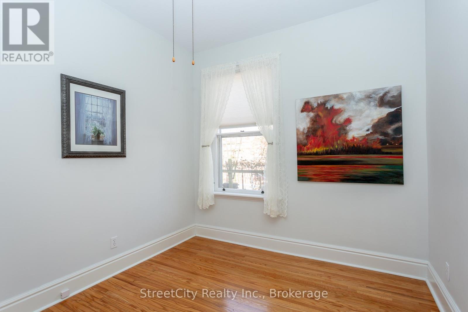 58 Norman Street, Stratford, Ontario  N5A 5R7 - Photo 28 - X12302721
