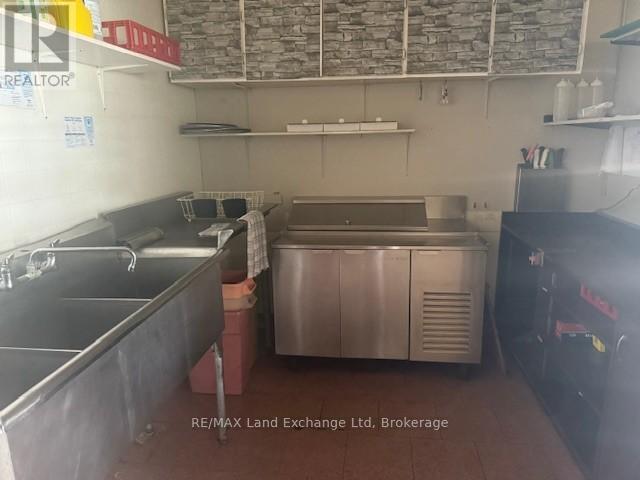 176 Josephine Street, North Huron, Ontario  N0G 2W0 - Photo 7 - X12303244