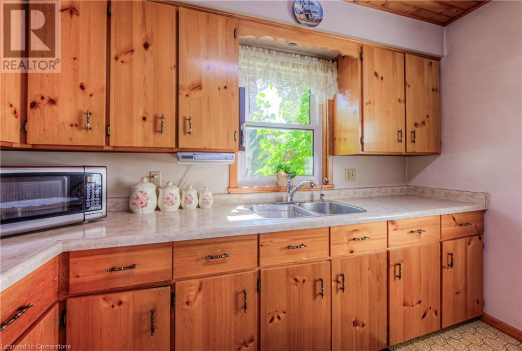 2173 Andrew St Street, Shakespeare, Ontario  N0B 2P0 - Photo 16 - 40748632