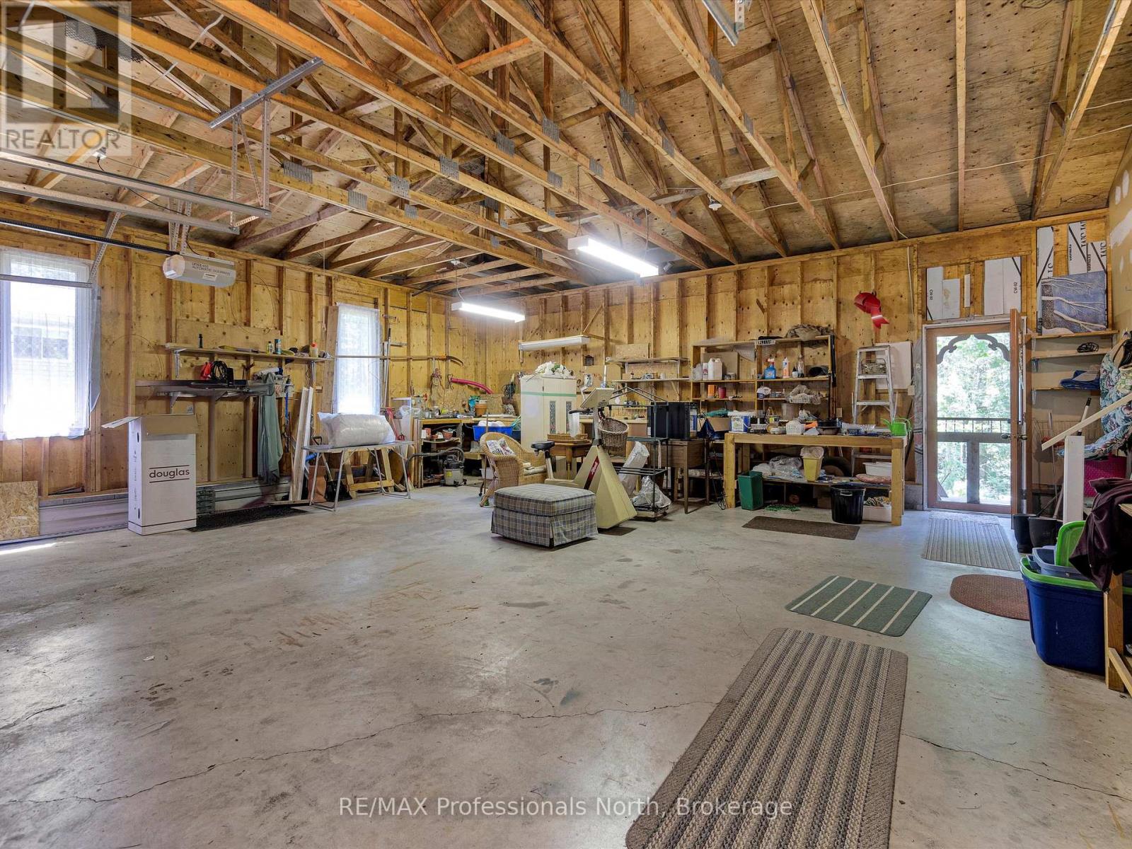 113 Glendale Road, Bracebridge, Ontario  P1L 1A7 - Photo 39 - X12304264