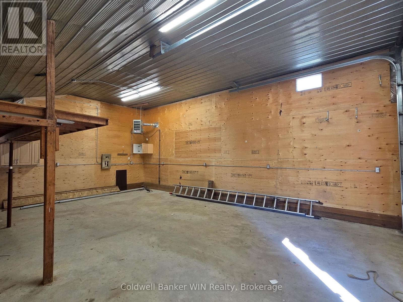 A - 135 Fergus Street S, Wellington North, Ontario  N0G 2L2 - Photo 4 - X12304412