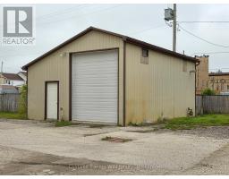 A - 135 FERGUS STREET S, Wellington North, Ontario