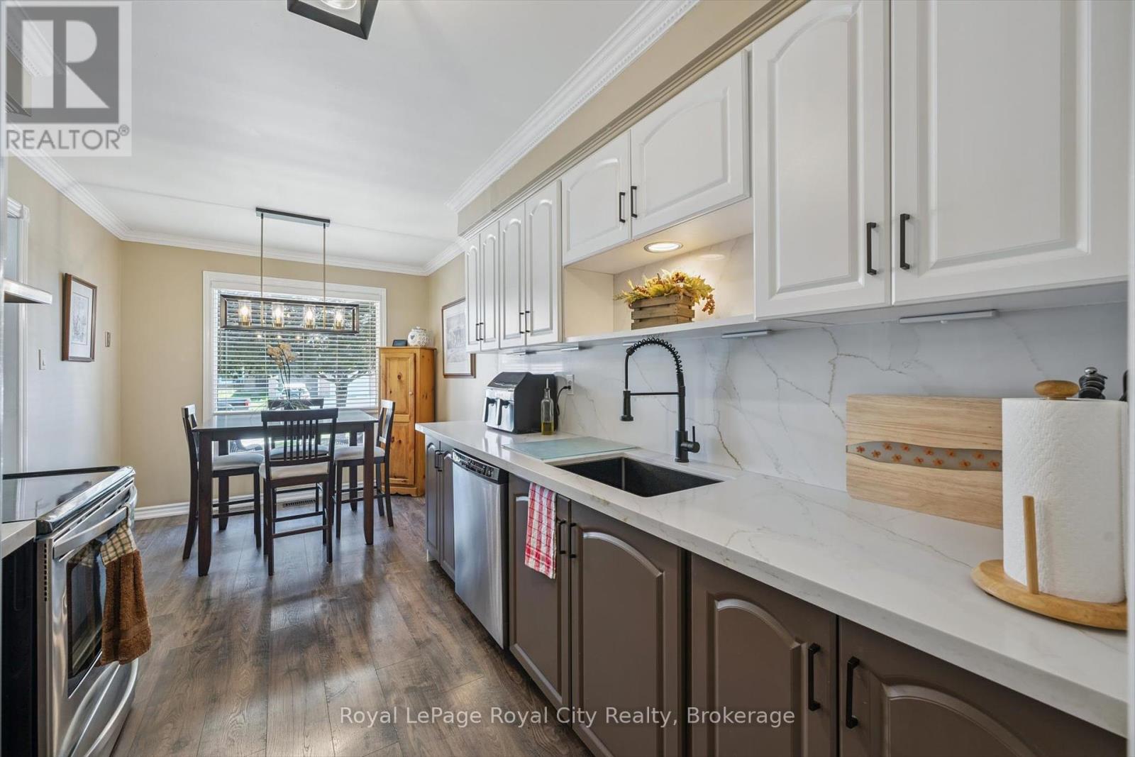 72 Maiden Lane, Milton, Ontario  L9T 2H4 - Photo 10 - W12304873