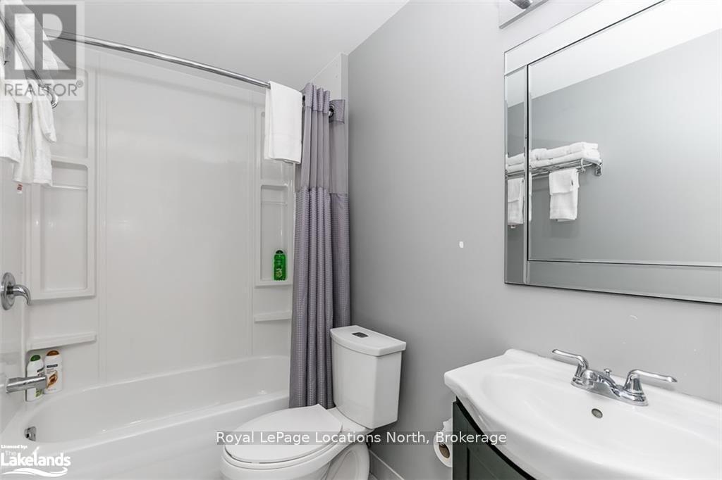 205 - 361 Mosley Street, Wasaga Beach, Ontario  L9Z 2J8 - Photo 13 - S12305410