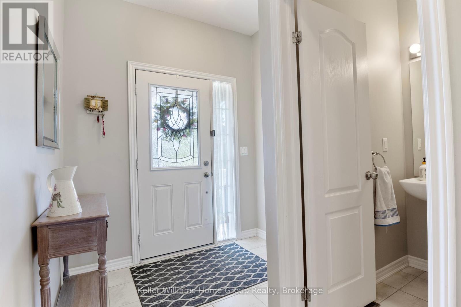 115 Courtney Street, Centre Wellington, Ontario  N1M 0E3 - Photo 3 - X12305372
