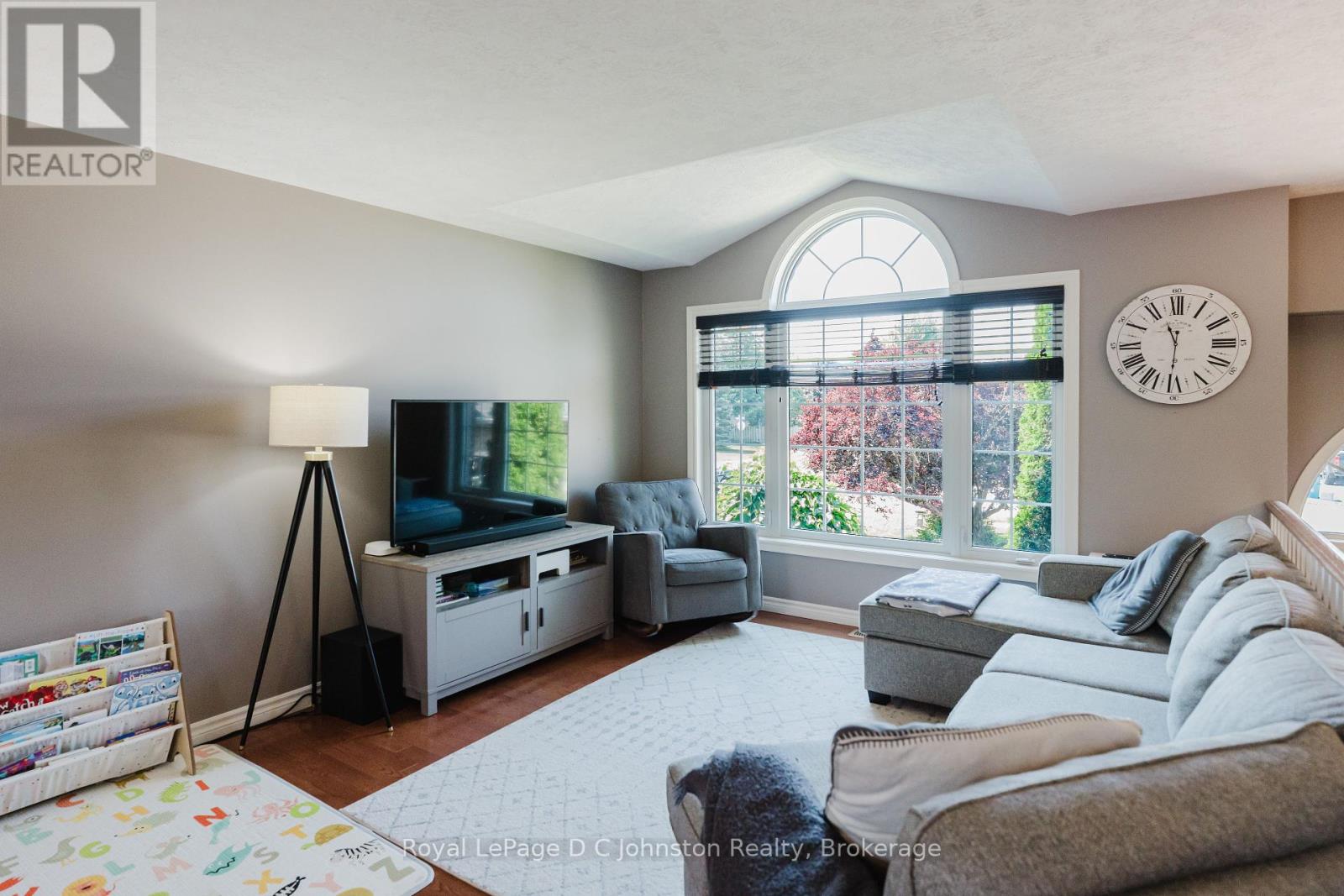 497 Buckby Lane, Saugeen Shores, Ontario  N0H 2C1 - Photo 10 - X12305517
