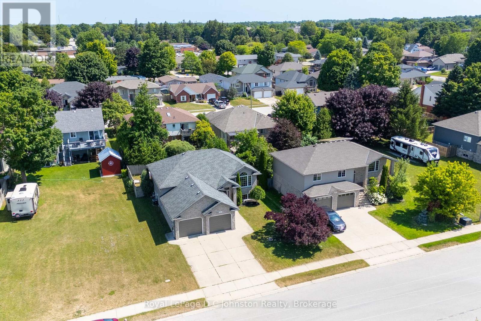 497 Buckby Lane, Saugeen Shores, Ontario  N0H 2C1 - Photo 2 - X12305517