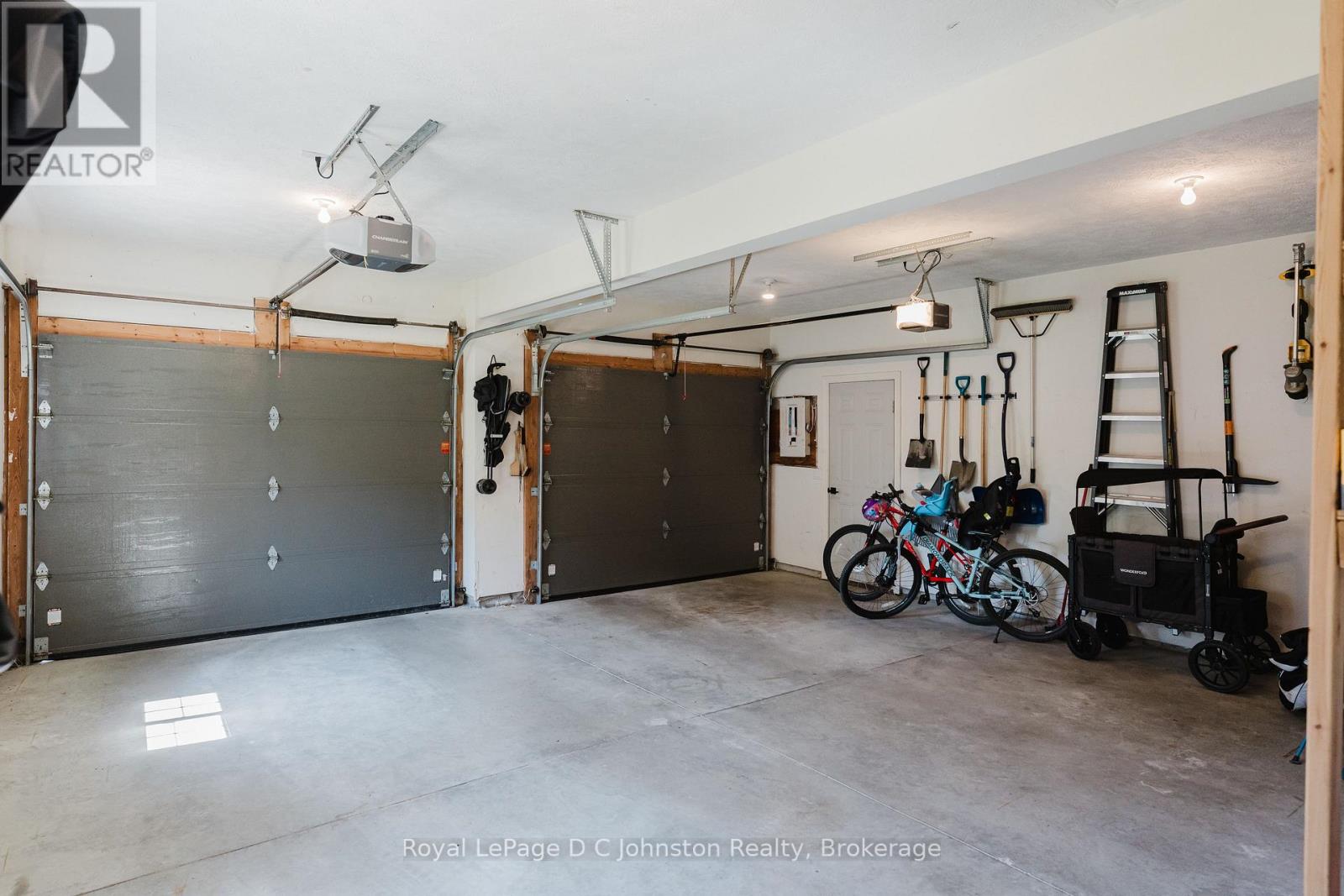 497 Buckby Lane, Saugeen Shores, Ontario  N0H 2C1 - Photo 34 - X12305517