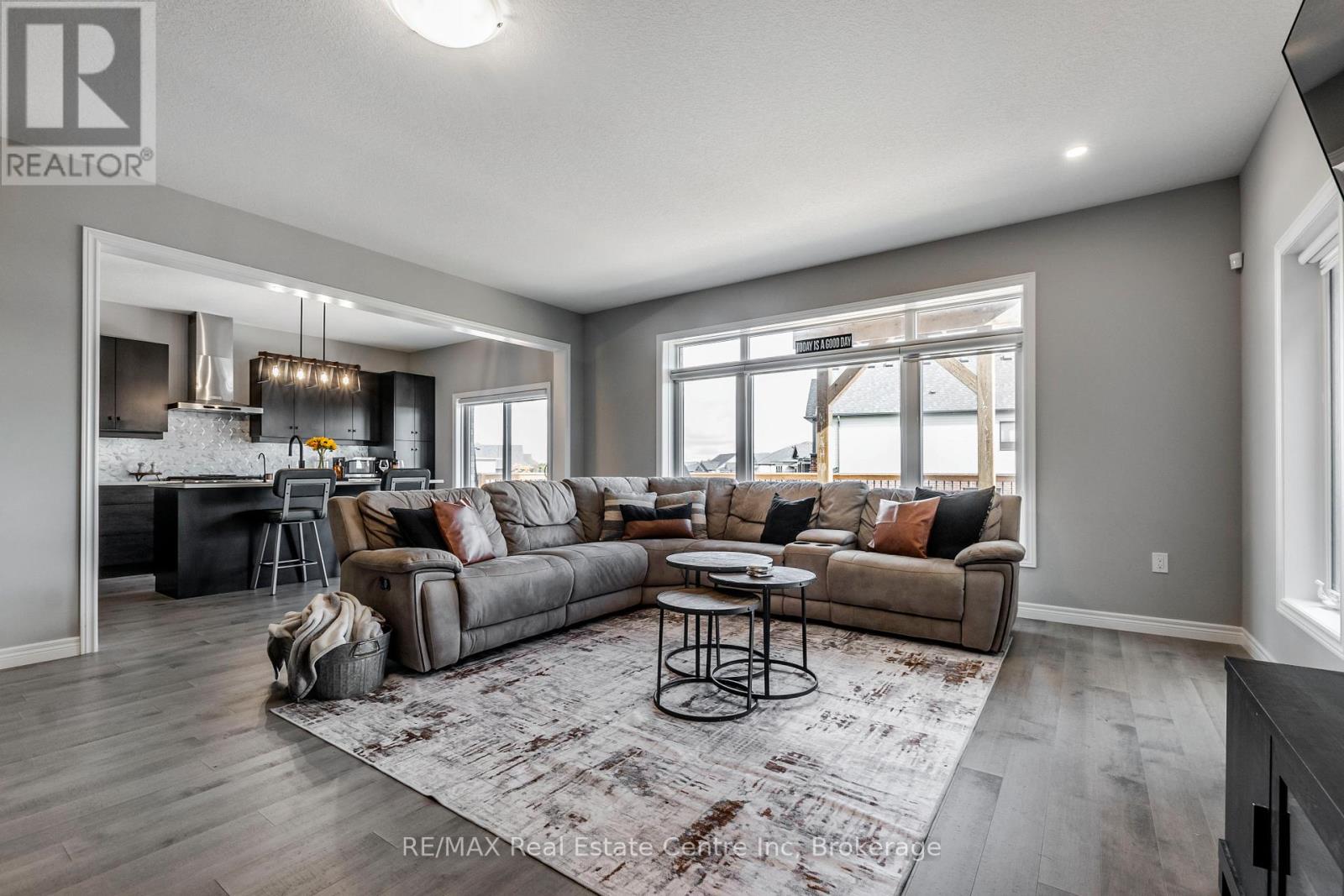 49 Keating Street, Guelph, Ontario  N1E 0S2 - Photo 10 - X12305561