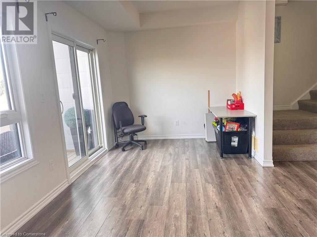 1430 Highland Road Unit# 36b, Kitchener, Ontario  N2N 0C3 - Photo 4 - 40754404