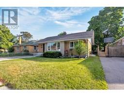 196 PATRICIA Avenue, Kitchener, Ontario
