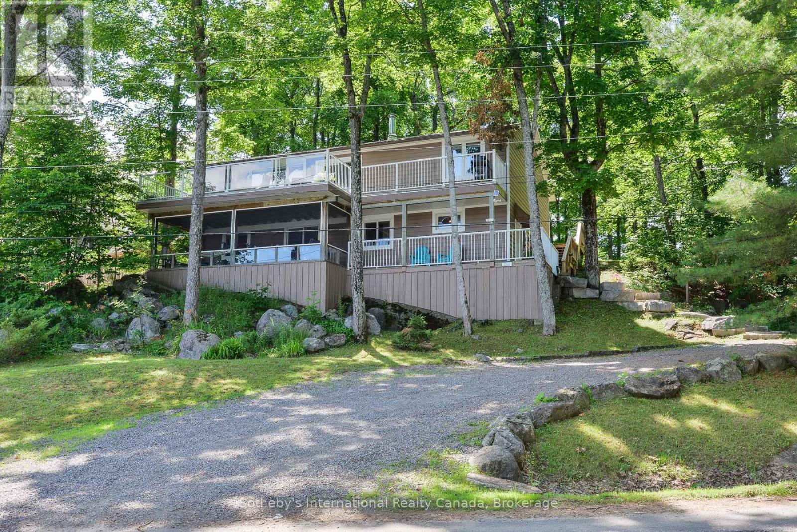 1062 BRADLEY ROAD, Muskoka Lakes, Ontario