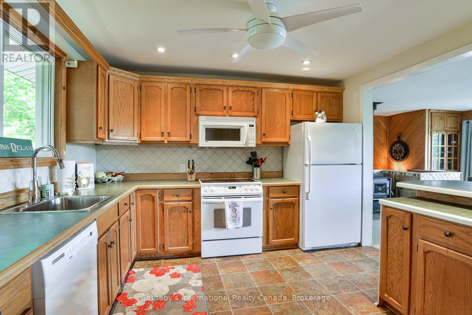 1062 Bradley Road, Muskoka Lakes, Ontario  P1P 1R2 - Photo 18 - X12306005