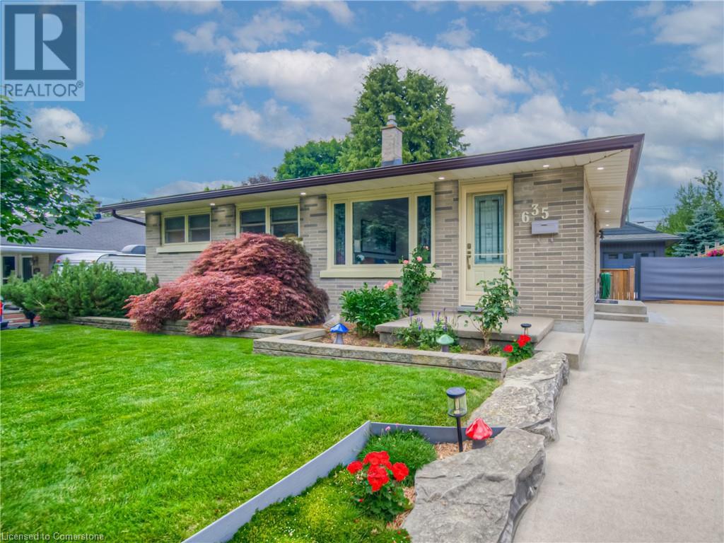 635 Pine Street, Cambridge, Ontario  N3H 2S7 - Photo 1 - 40754531